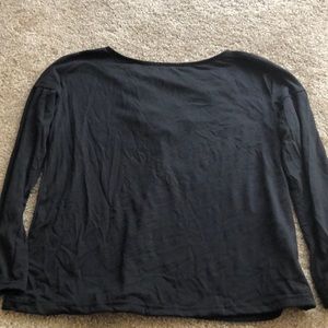 Black long sleeve tee